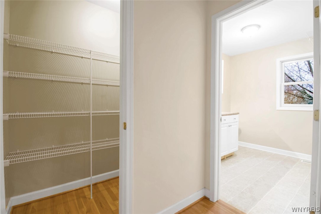 335 Angle Road West Seneca, NY 14224 - Photo 6 of 39