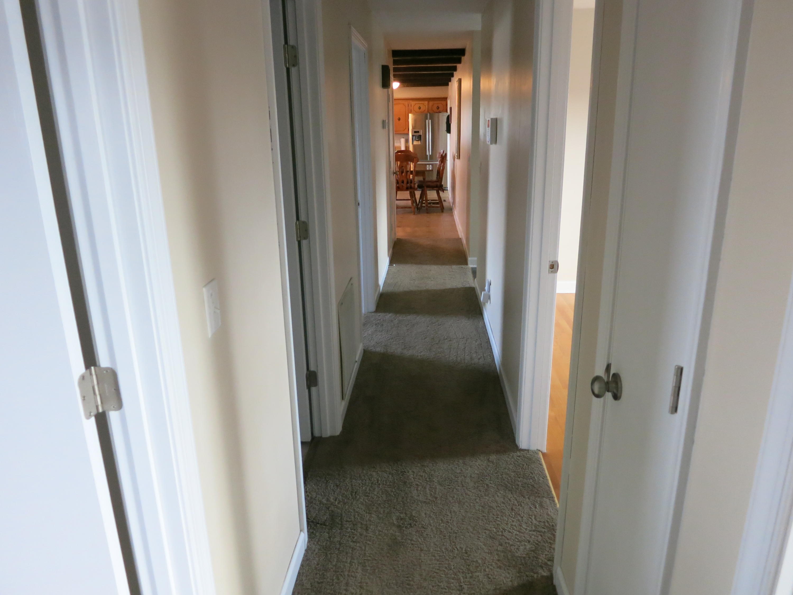 5705 Malvern Road Roanoke, VA 24012 - Photo 11 of 46 Hallway back to kitchen