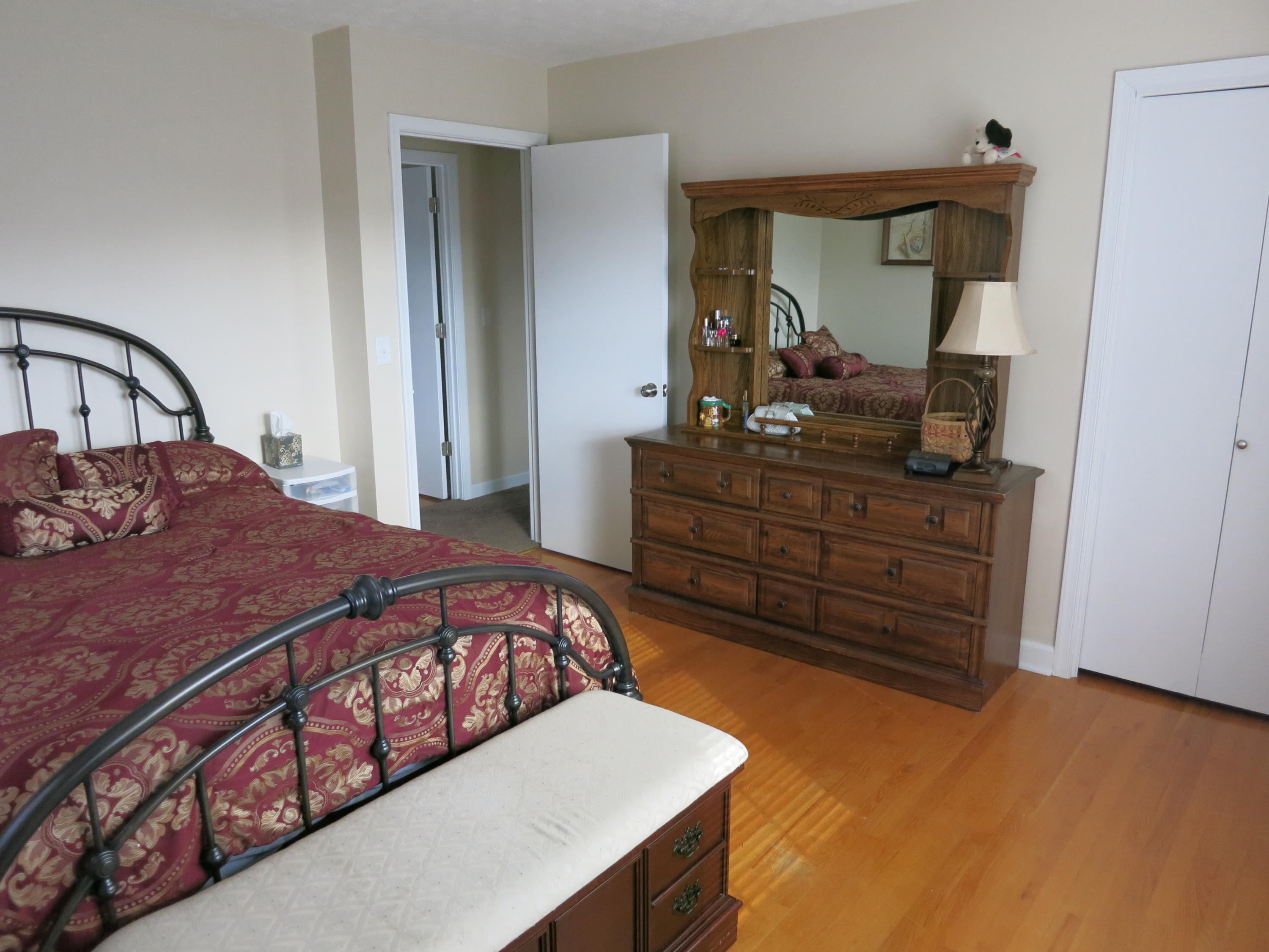 5705 Malvern Road Roanoke, VA 24012 - Photo 14 of 46 2nd Bedroom