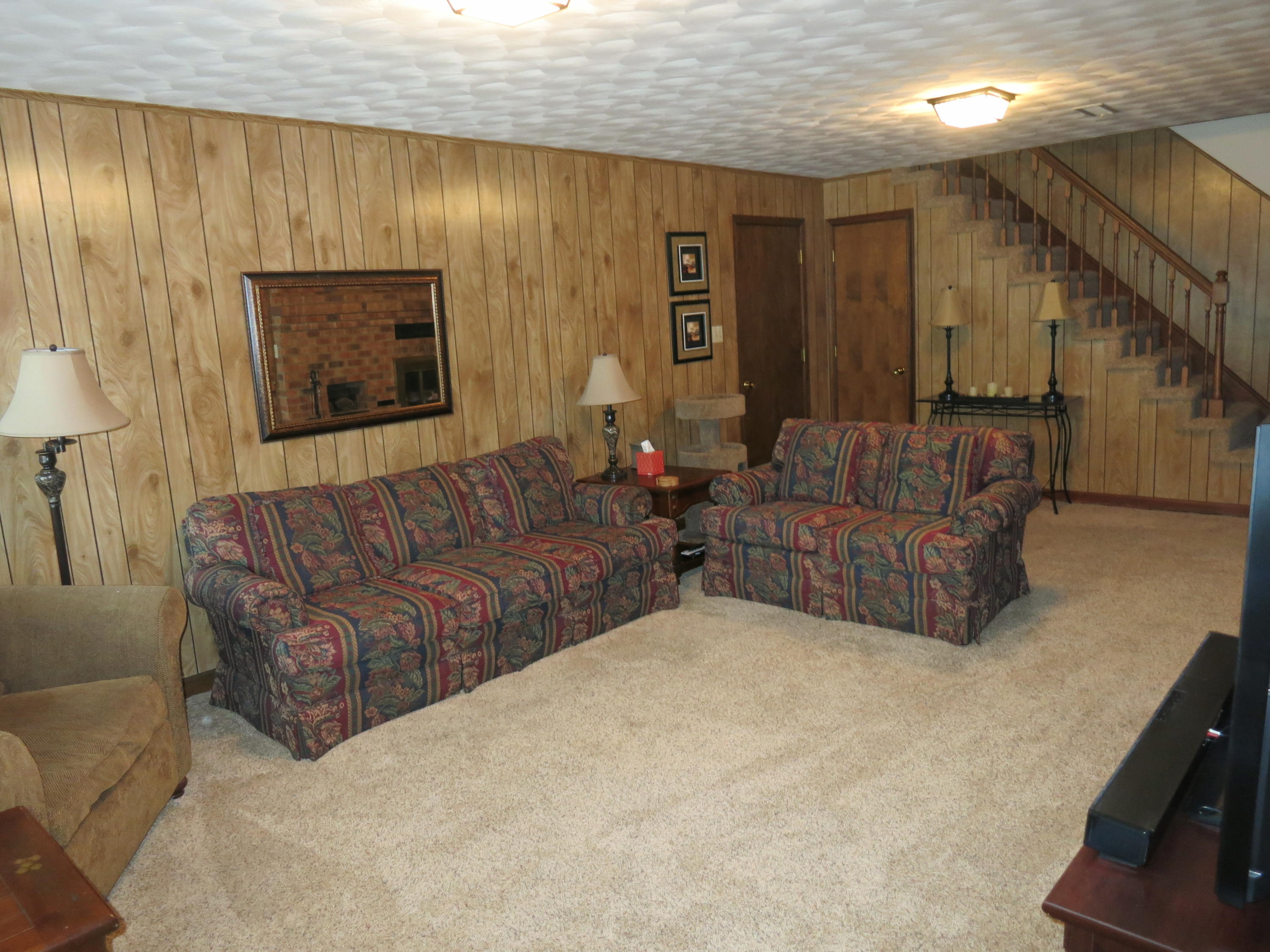5705 Malvern Road Roanoke, VA 24012 - Photo 26 of 46 Family Room downstairs