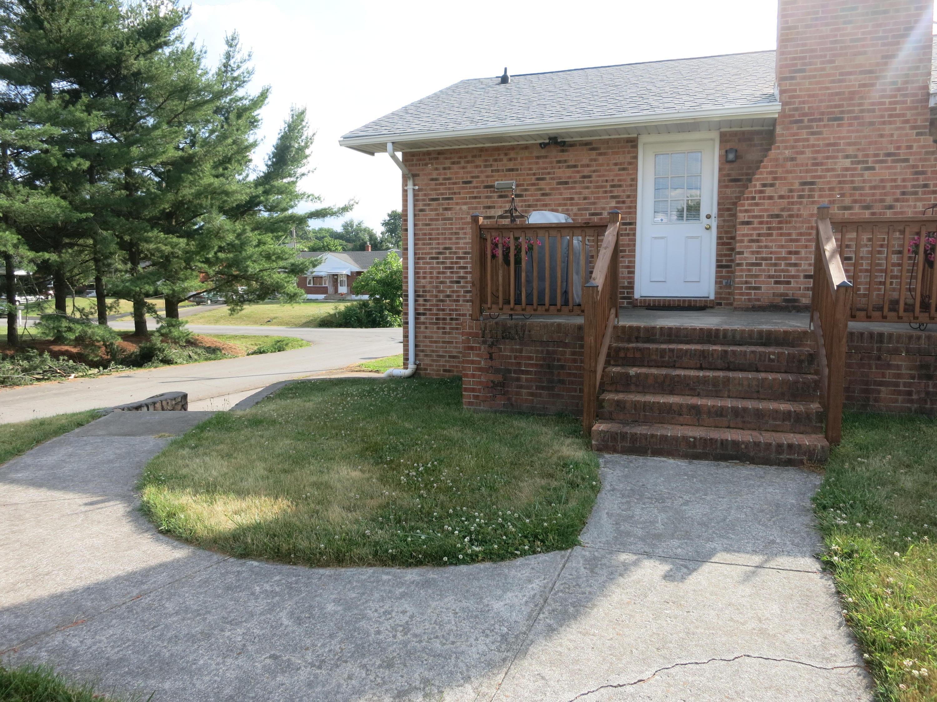 5705 Malvern Road Roanoke, VA 24012 - Photo 46 of 46 Back door and new deck