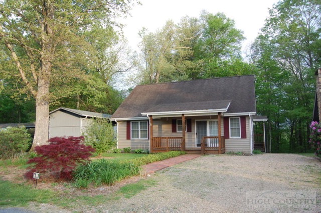 61 Briar Road Newland, NC 28657 - Photo 1 of 43 Gallery Image 1