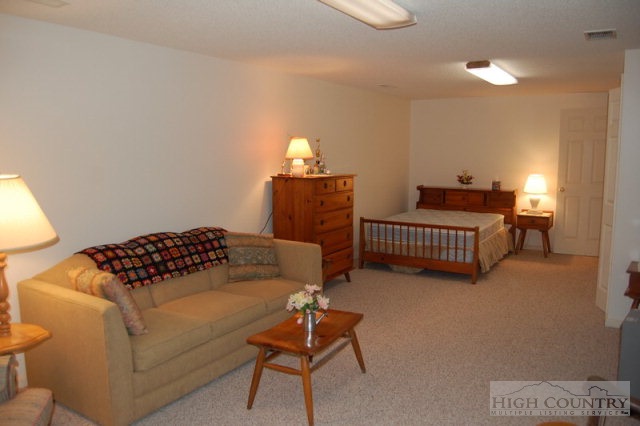 61 Briar Road Newland, NC 28657 - Photo 14 of 43 Gallery Image 14