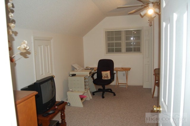 61 Briar Road Newland, NC 28657 - Photo 9 of 43 Gallery Image 9