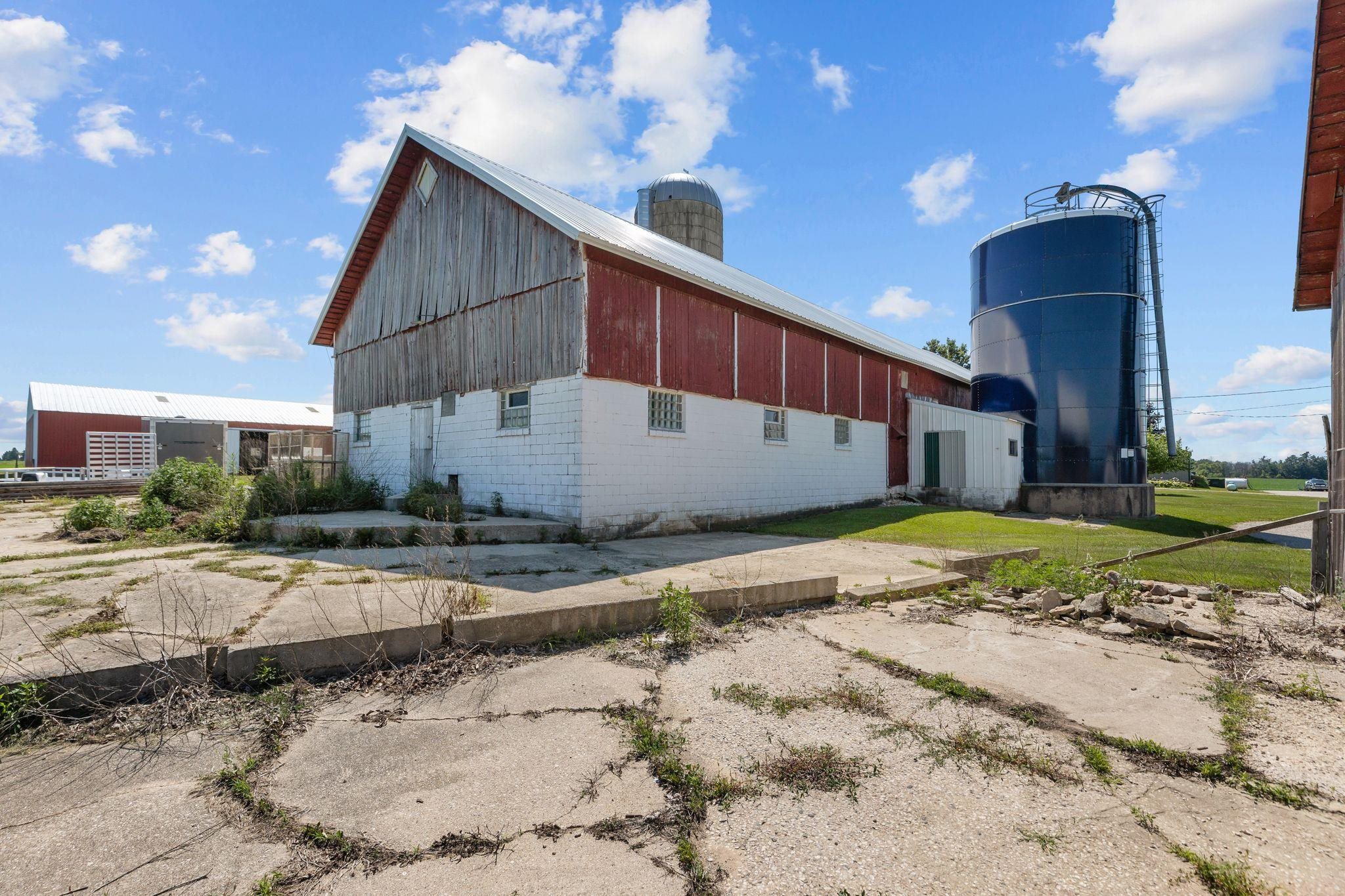 N5964 Division Road Cecil, WI 54111 - Photo 55 of 80