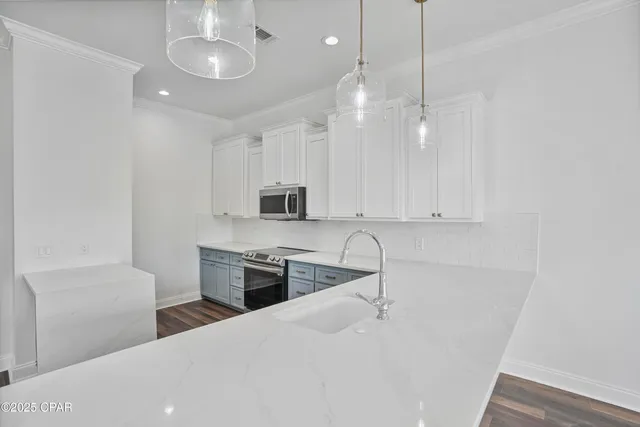 $999,000 | 21811 Palm Avenue, Panama City Beach, FL 32413