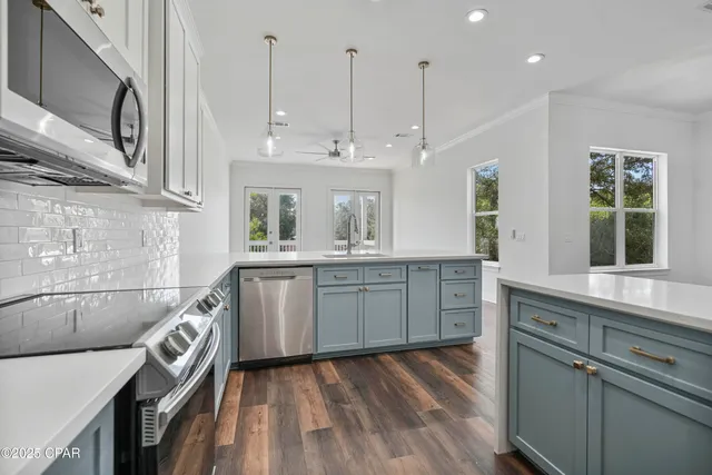 $999,000 | 21811 Palm Avenue, Panama City Beach, FL 32413