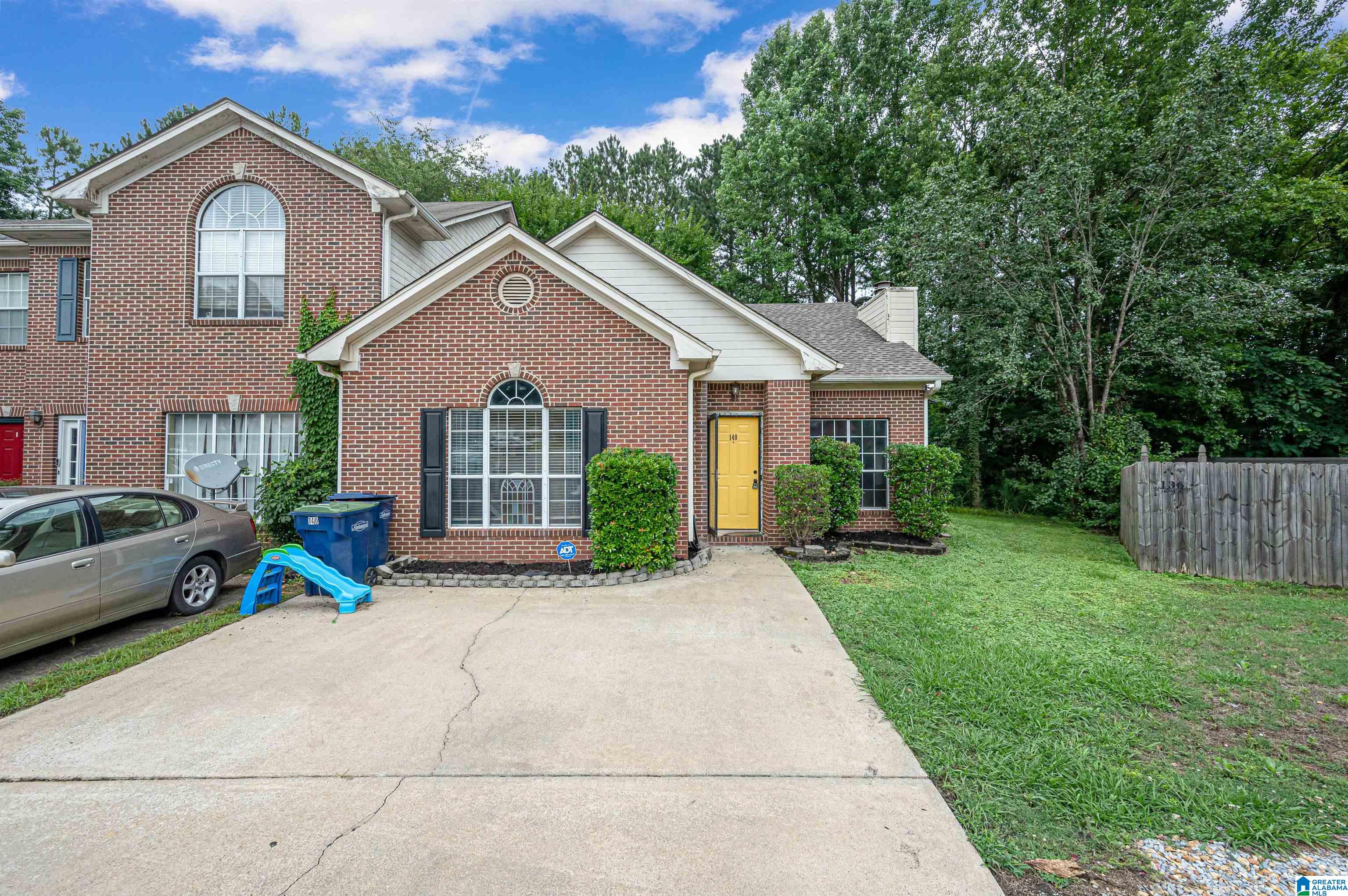 140 Timberleaf Circle Alabaster, AL 35007 - Photo 1 of 30