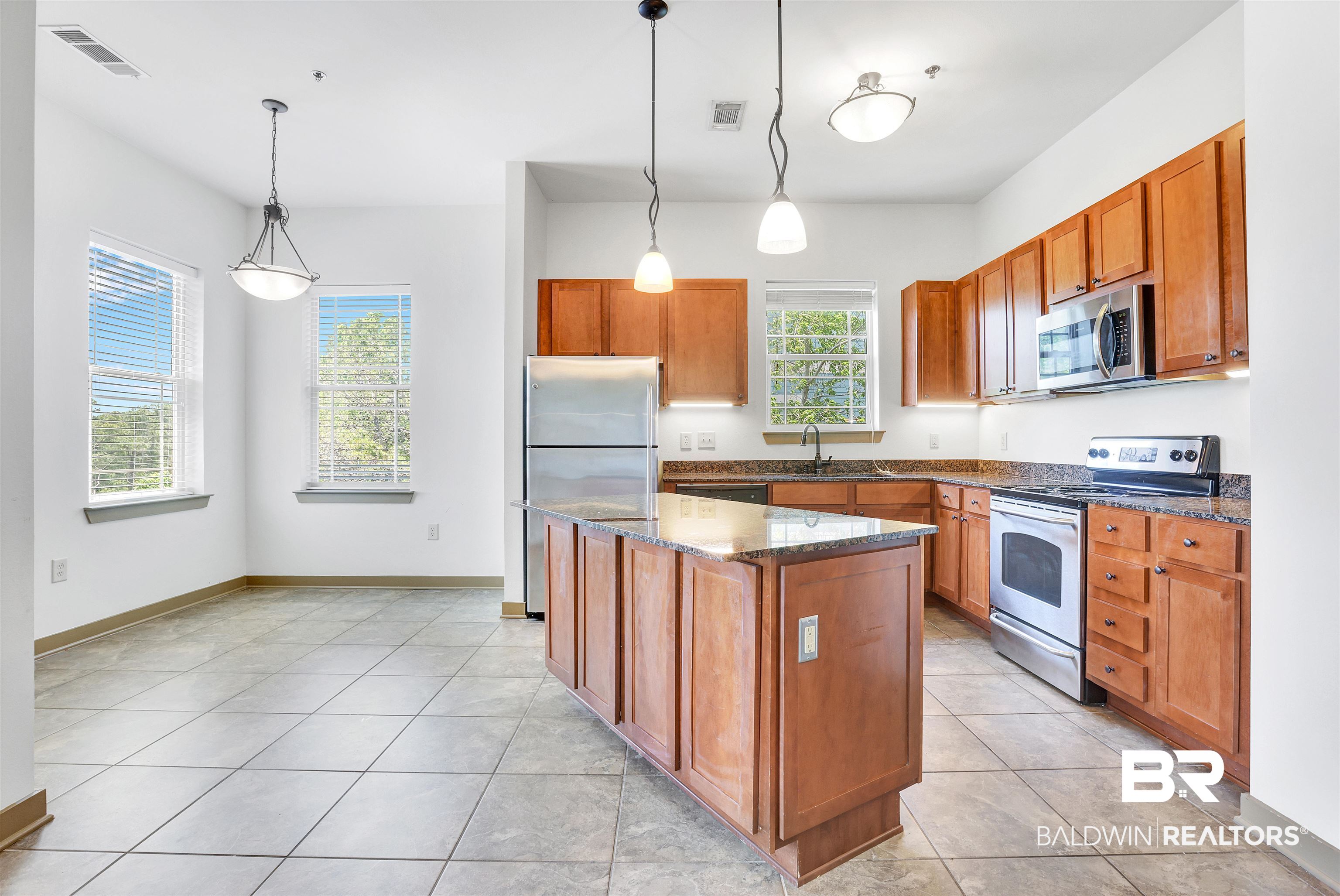 1430 Regency Road, Unit C303 Gulf Shores, AL 36542 - Photo 4 of 28