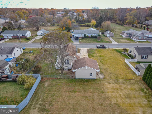 $2,250 | 23 Morningside Drive, Pennsville, NJ 08070