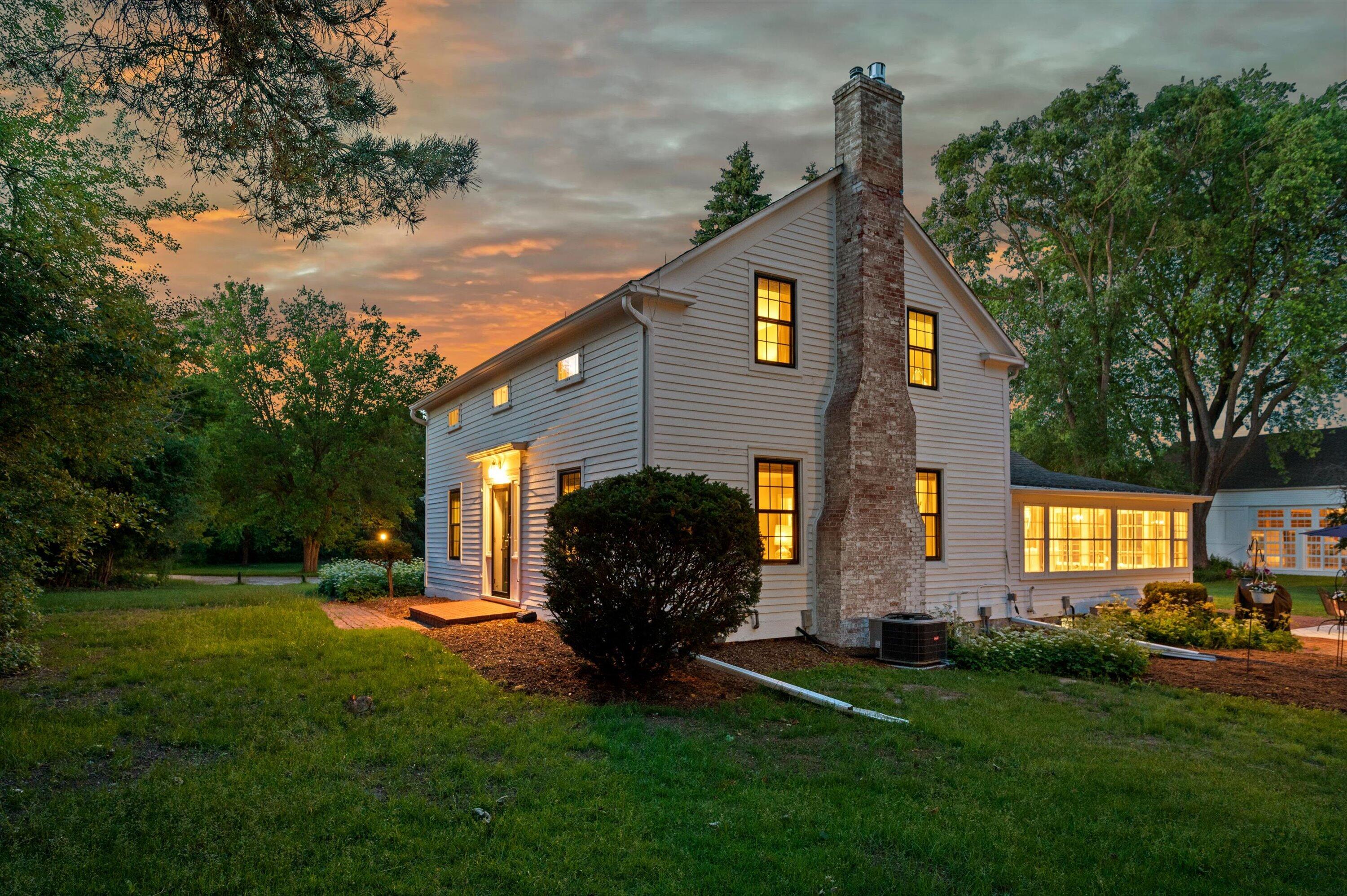 12112 North Wauwatosa Road Mequon, WI 53092 - Photo 5 of 72 12112 N Wauwatosa Rd, Mequon, WI 53097