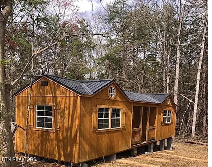 1107 Warren County Park Road Rock Island, TN 38581 - Photo 2 of 12 237684_1