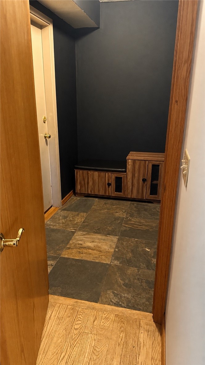 212 Meeker Road Vestal, NY 13850 - Photo 17 of 35 Mud Room