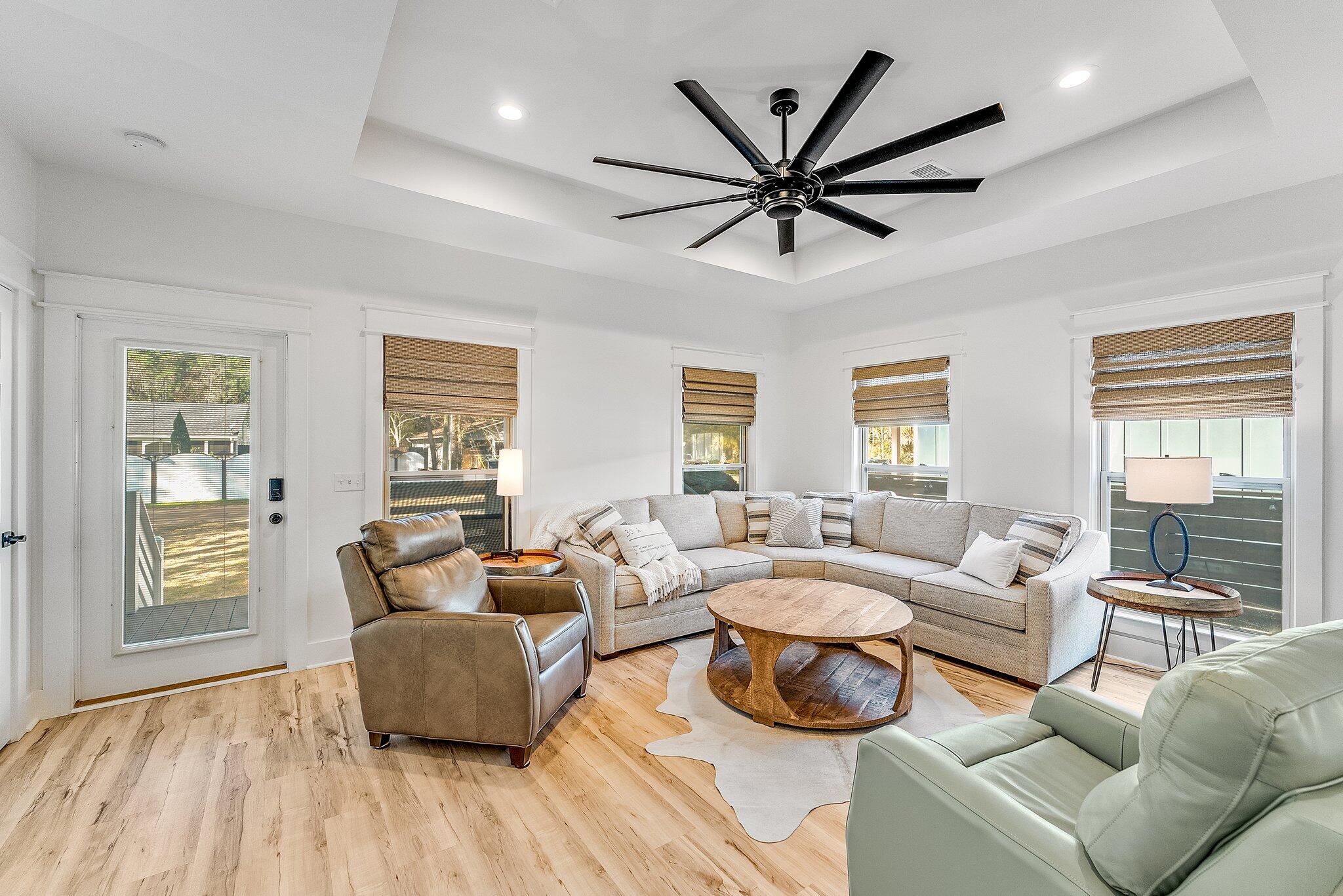 80 South 7th Street Santa Rosa Beach, FL 32459 - Photo 6 of 53 Light and Bright living area