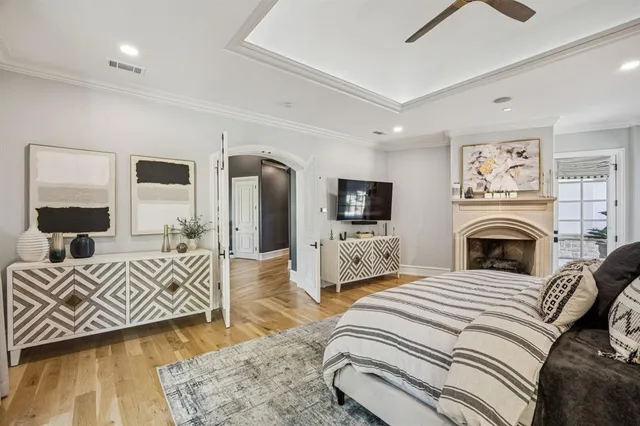 a spacious bathroom with a double vanity sink and a mirror