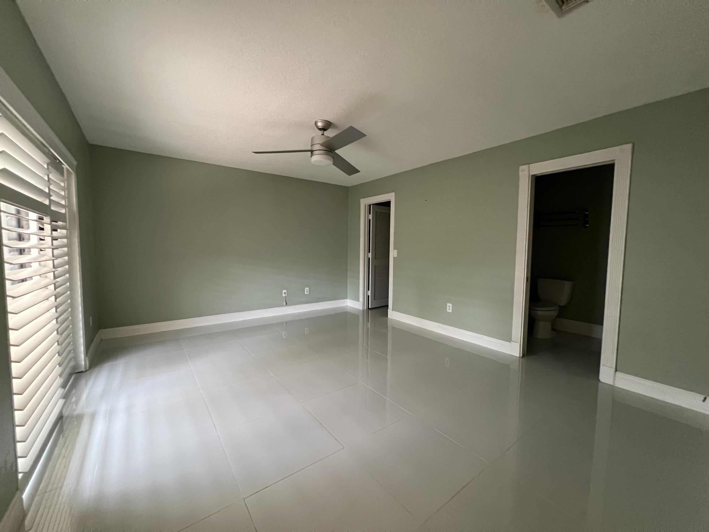 8951 Southwest 19th Street, Unit G Boca Raton, FL 33433 - Photo 10 of 30 Primary Bedroom