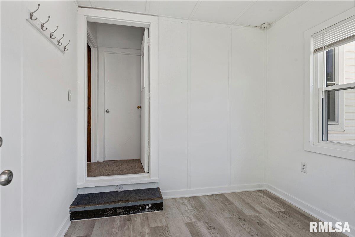 523 Wood Avenue Springfield, IL 62702 - Photo 15 of 30 Gallery Image 15