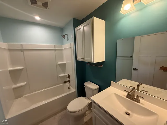 $2,250 | 2640 Stonebridge Drive, Lebanon, IN 46052