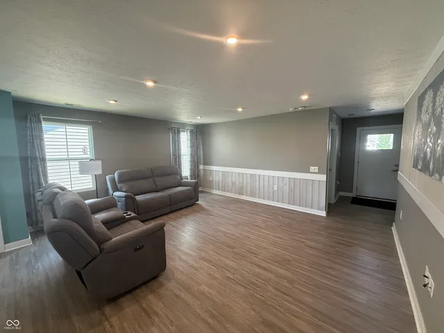 $2,250 | 2640 Stonebridge Drive, Lebanon, IN 46052