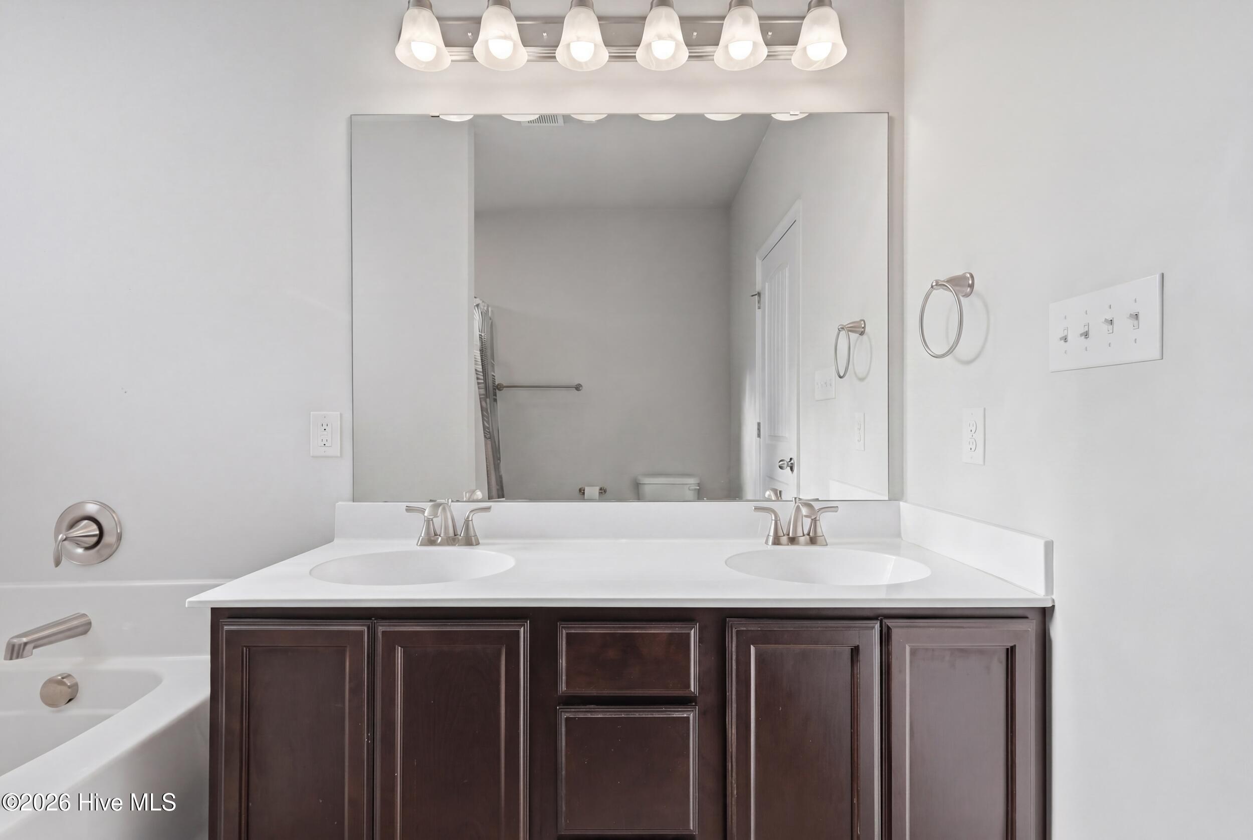 417 Old Stage Road Richlands, NC 28574 - Photo 16 of 30 29_primary bathroom