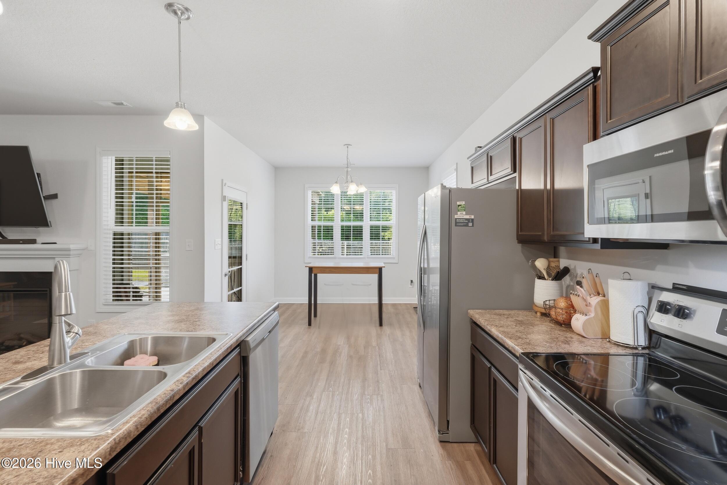 417 Old Stage Road Richlands, NC 28574 - Photo 8 of 30 18_kitchen