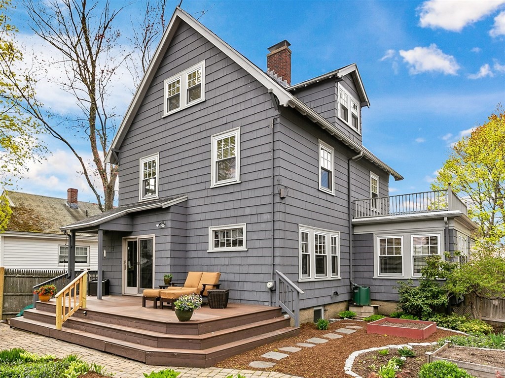 4 Brier Road Boston, MA 02132 - Photo 2 of 34 a front view of a house with garden