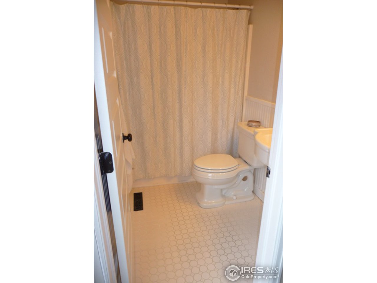 451 Riva Ridge Drive Fort Collins, CO 80526 - Photo 13 of 17 Gallery Image 13