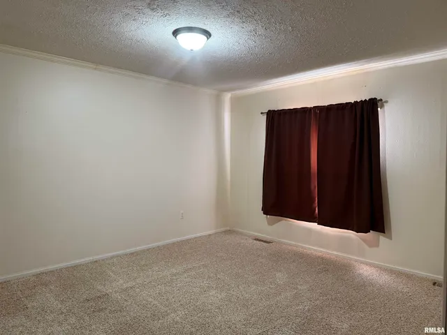 $148,900 | 20001 Corinth Road, Pittsburg, IL 62974