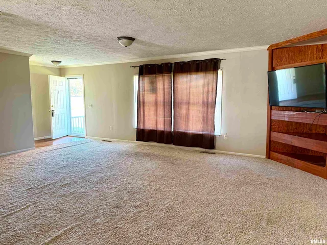 $148,900 | 20001 Corinth Road, Pittsburg, IL 62974