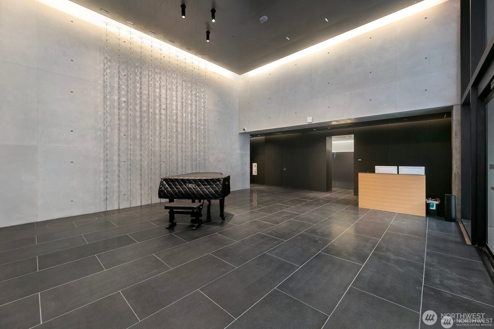 300 Virginia Street, Unit 1803 Seattle, WA 98101 - Photo 3 of 23