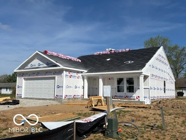 $295,000 | 3658 Berkdale Drive, Columbus, IN 47203