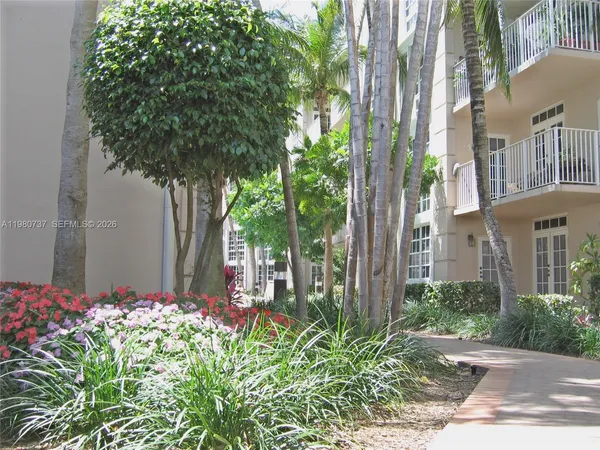$2,250 | 1280 South Alhambra Circle, Unit 1421, Coral Gables, FL 33146