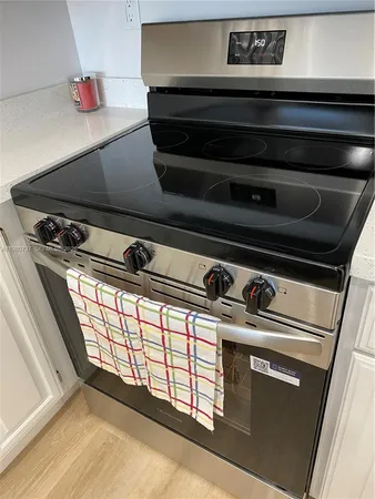 $2,250 | 1280 South Alhambra Circle, Unit 1421, Coral Gables, FL 33146