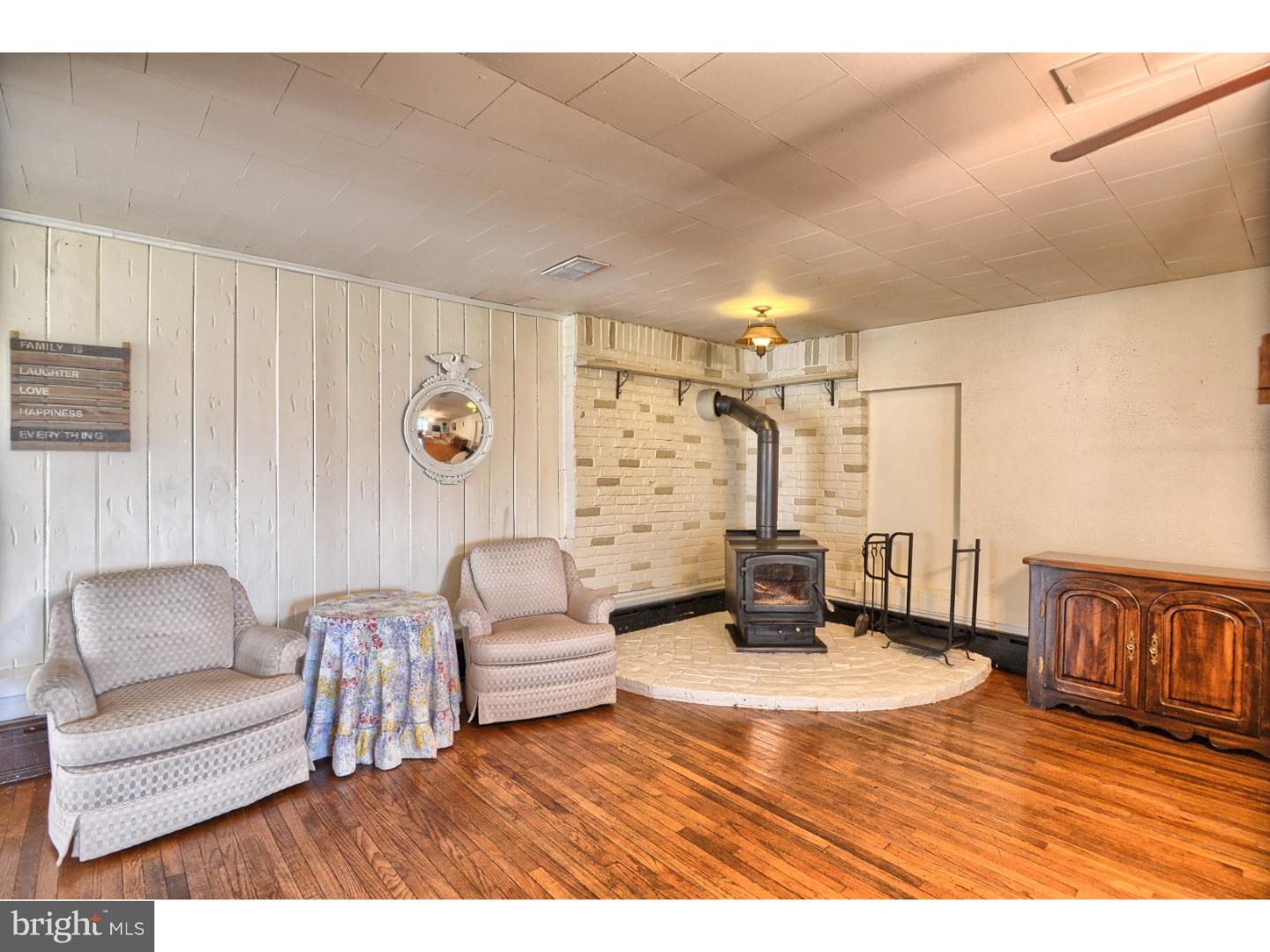 174 Old River Road Birdsboro, PA 19508 - Photo 8 of 25 Gallery Image 8