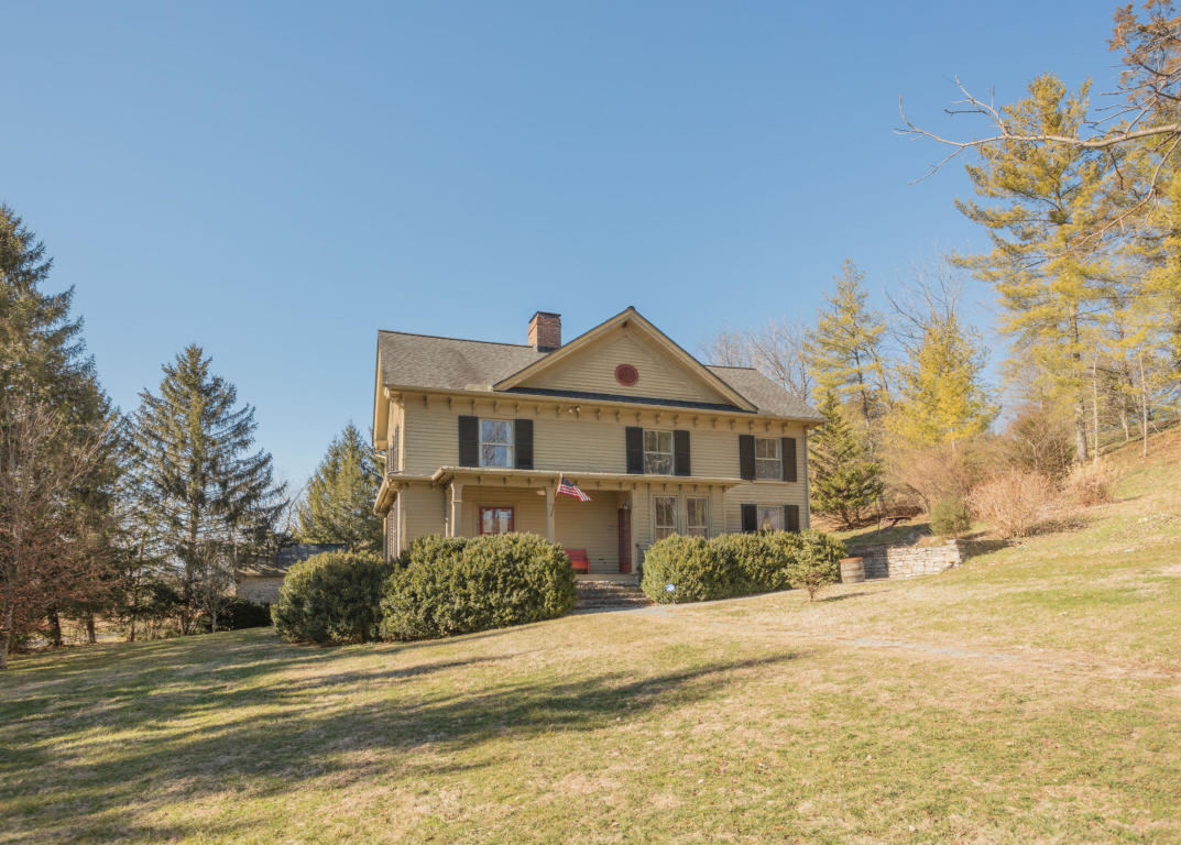 822 Turnpike Road Lexington, VA 24450 - Photo 3 of 61 3