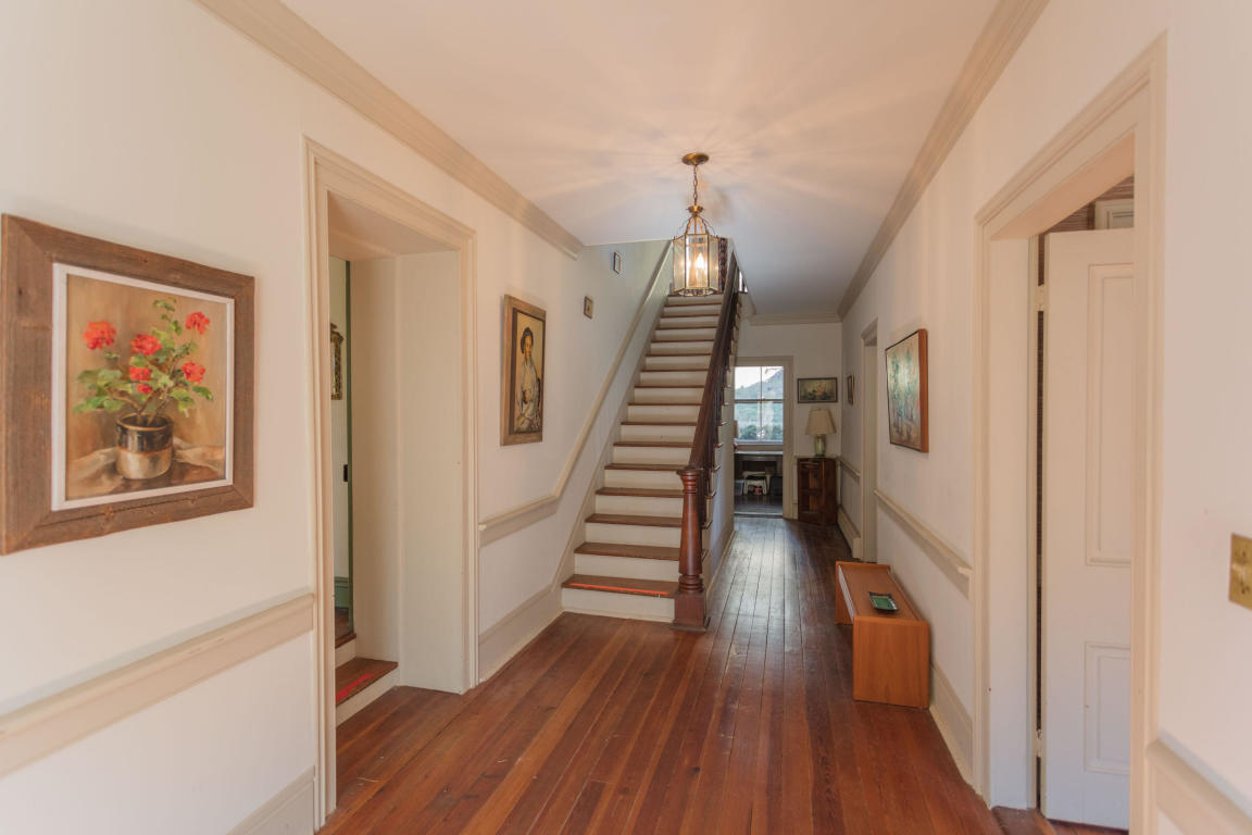822 Turnpike Road Lexington, VA 24450 - Photo 25 of 61 28