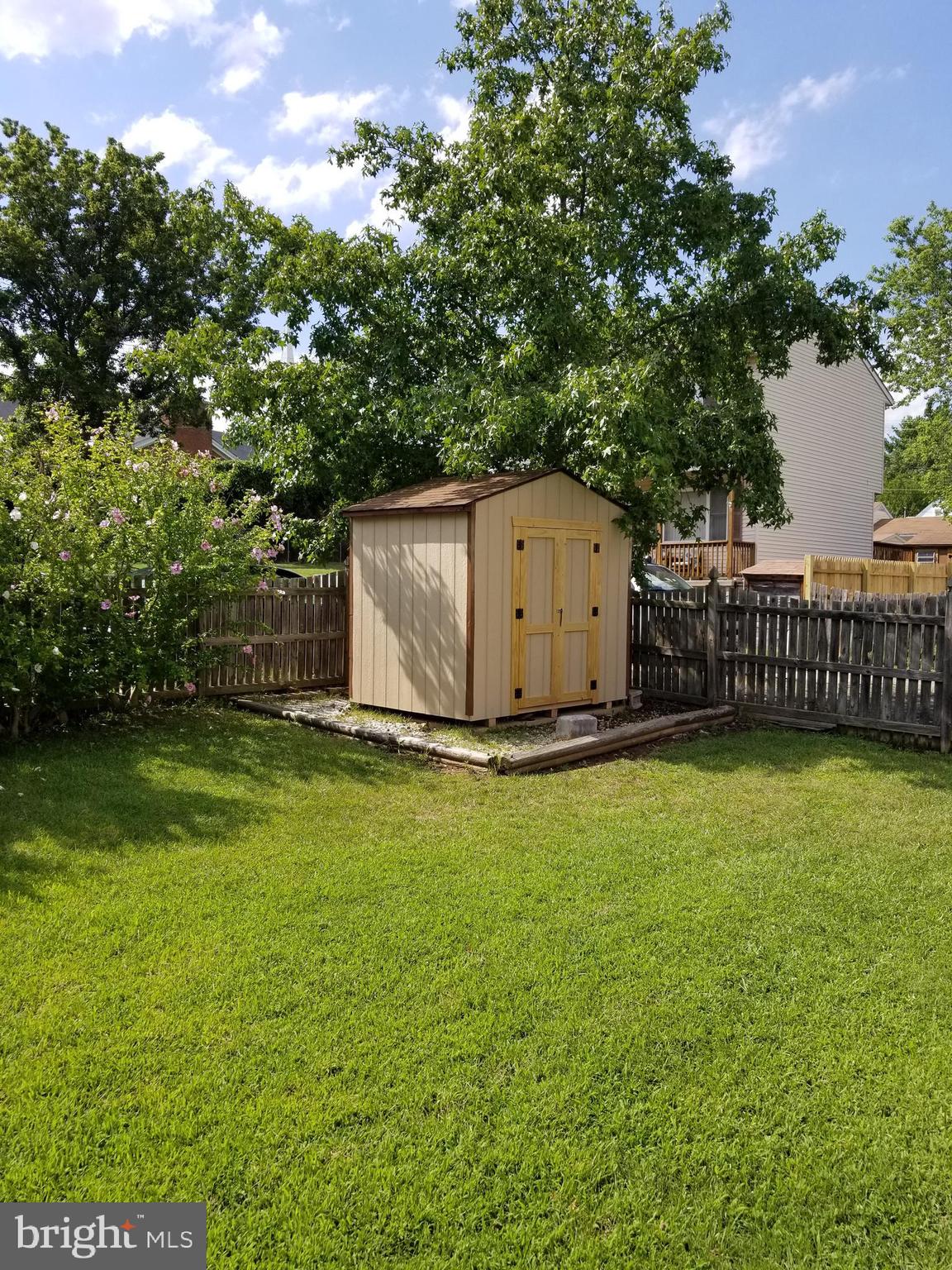 5752 Van Dyke Road Baltimore, MD 21206 - Photo 30 of 30 Shed