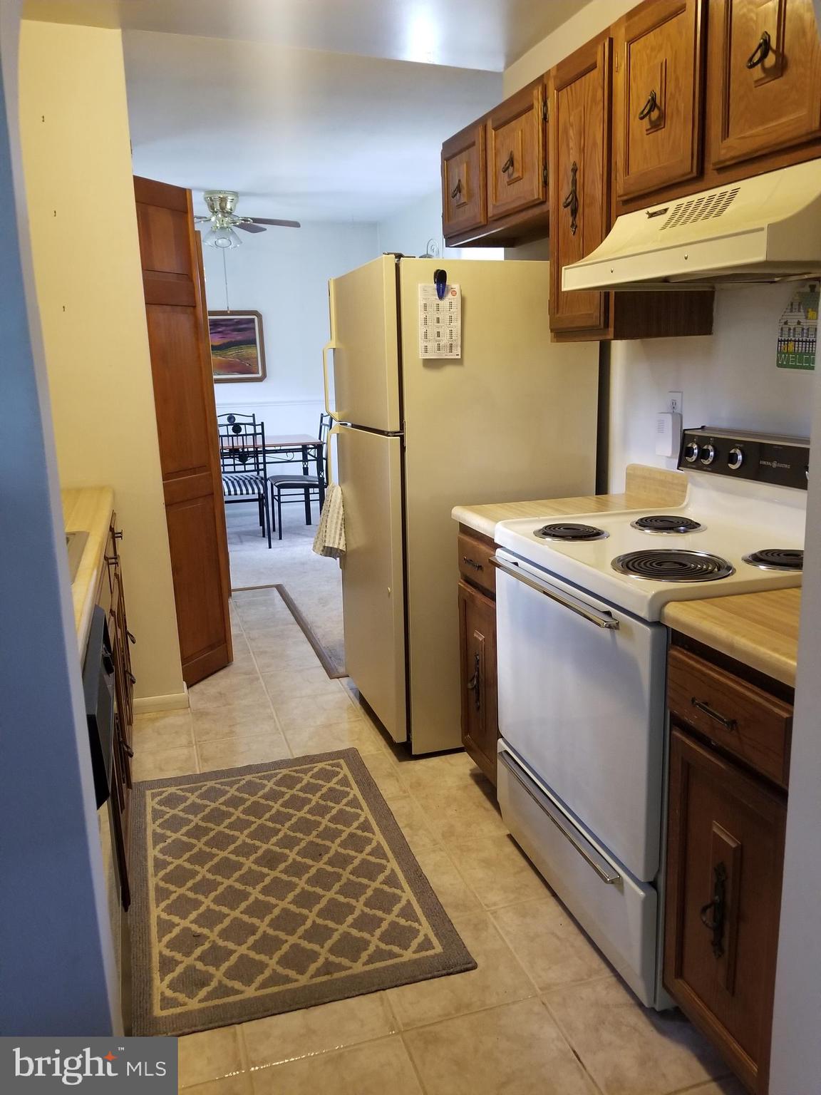 5752 Van Dyke Road Baltimore, MD 21206 - Photo 4 of 30 Galley Kitchen