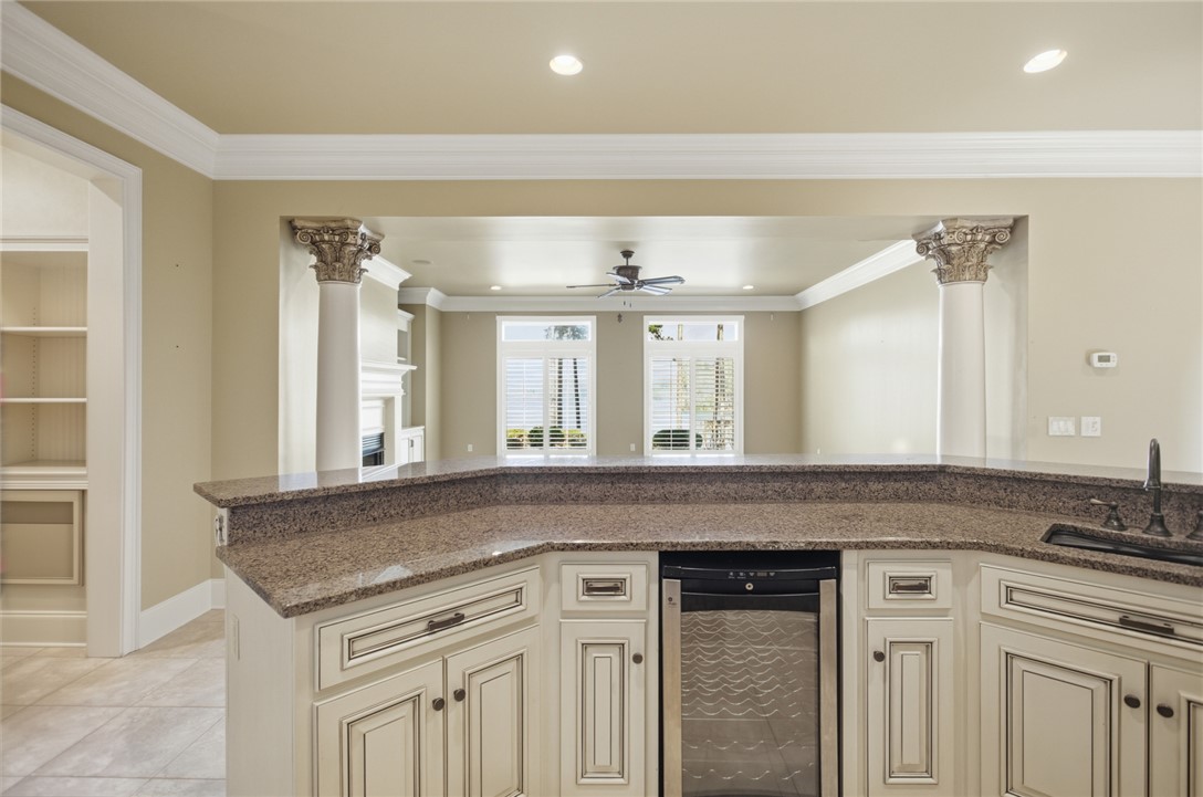 610 Highridge Drive Seneca, SC 29672 - Photo 41 of 50 This living space offers a seamless flow from the kitchen bar to the inviting living area.