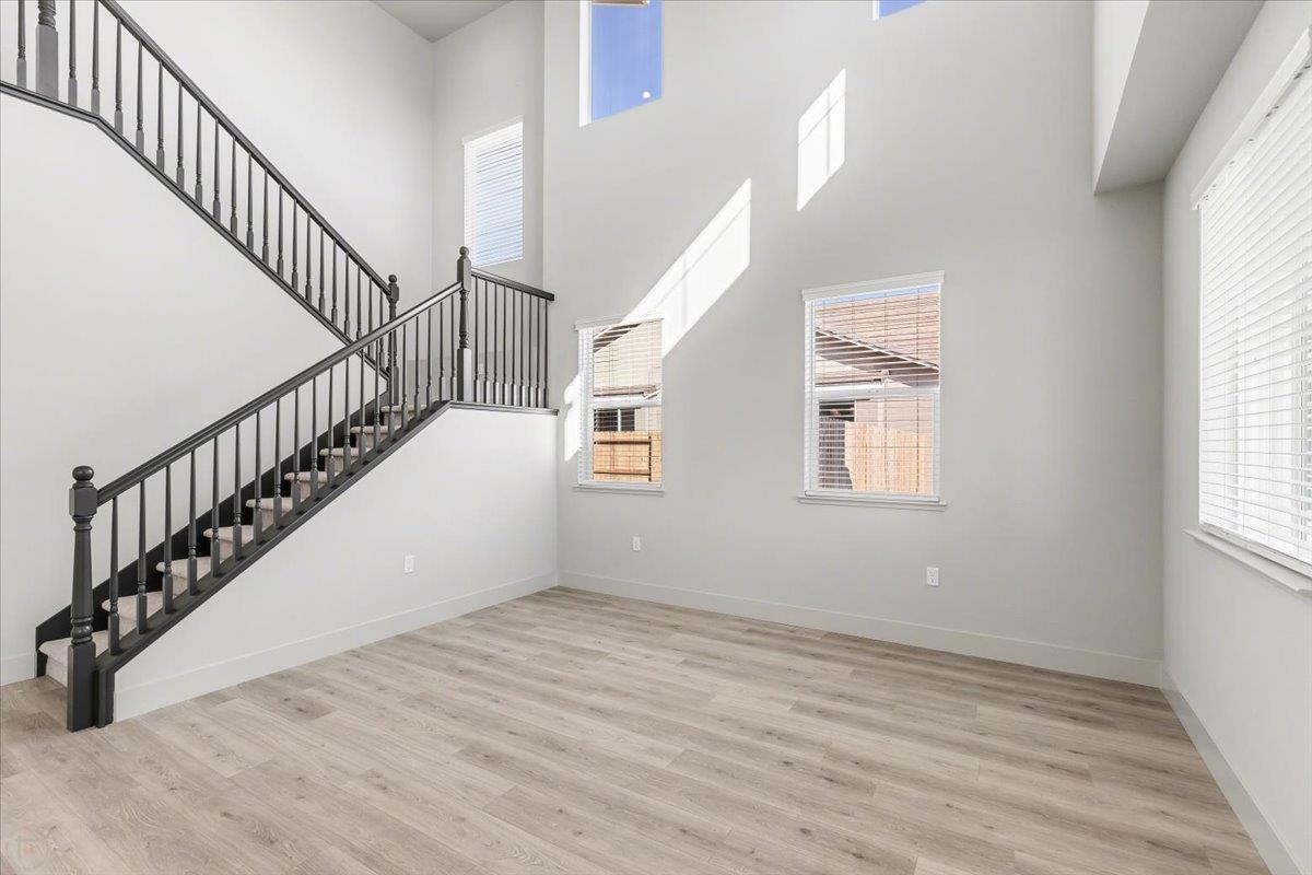 2041 Zane Way Turlock, CA 95382 - Photo 12 of 92