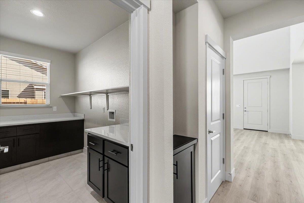 2041 Zane Way Turlock, CA 95382 - Photo 46 of 92