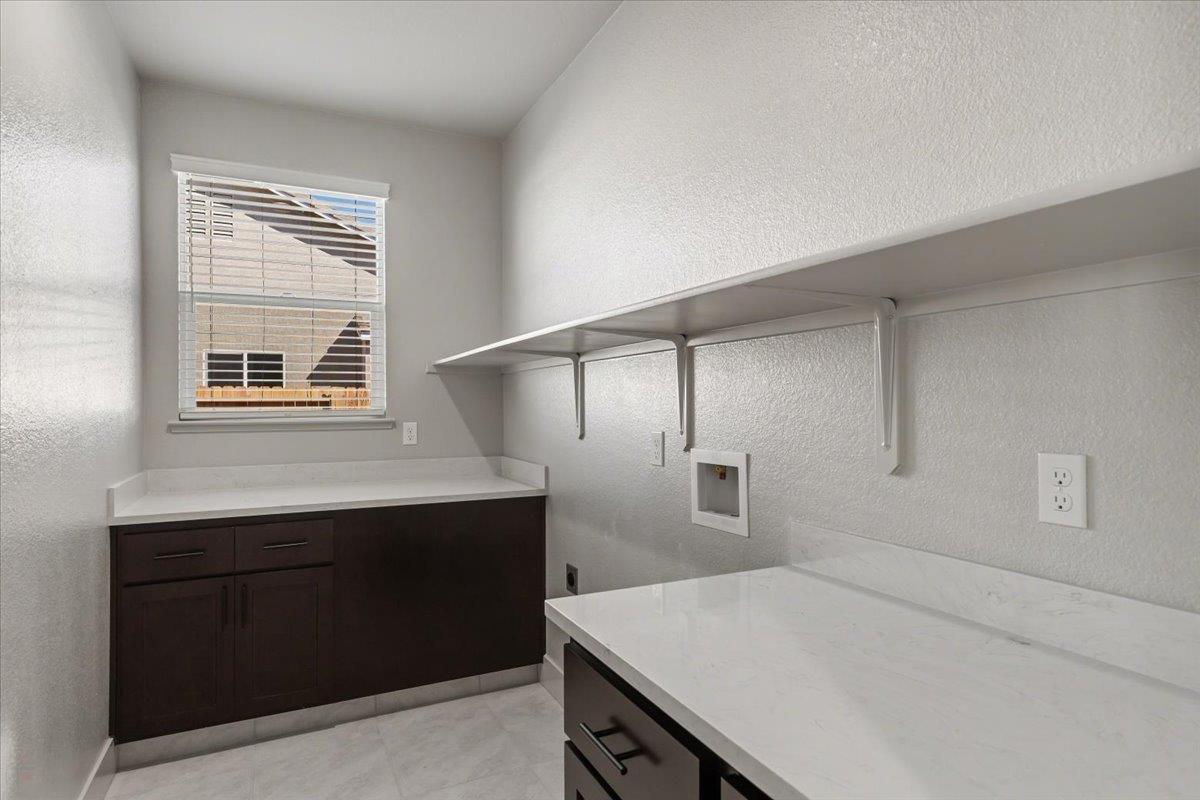 2041 Zane Way Turlock, CA 95382 - Photo 47 of 92