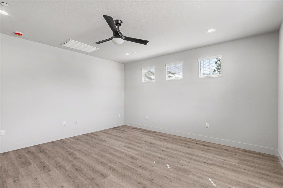 2041 Zane Way Turlock, CA 95382 - Photo 68 of 92