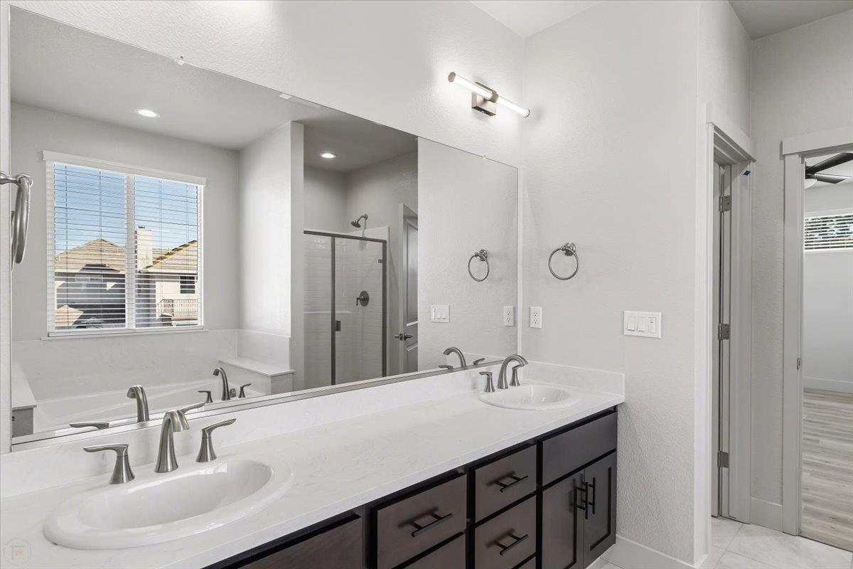 2041 Zane Way Turlock, CA 95382 - Photo 74 of 92