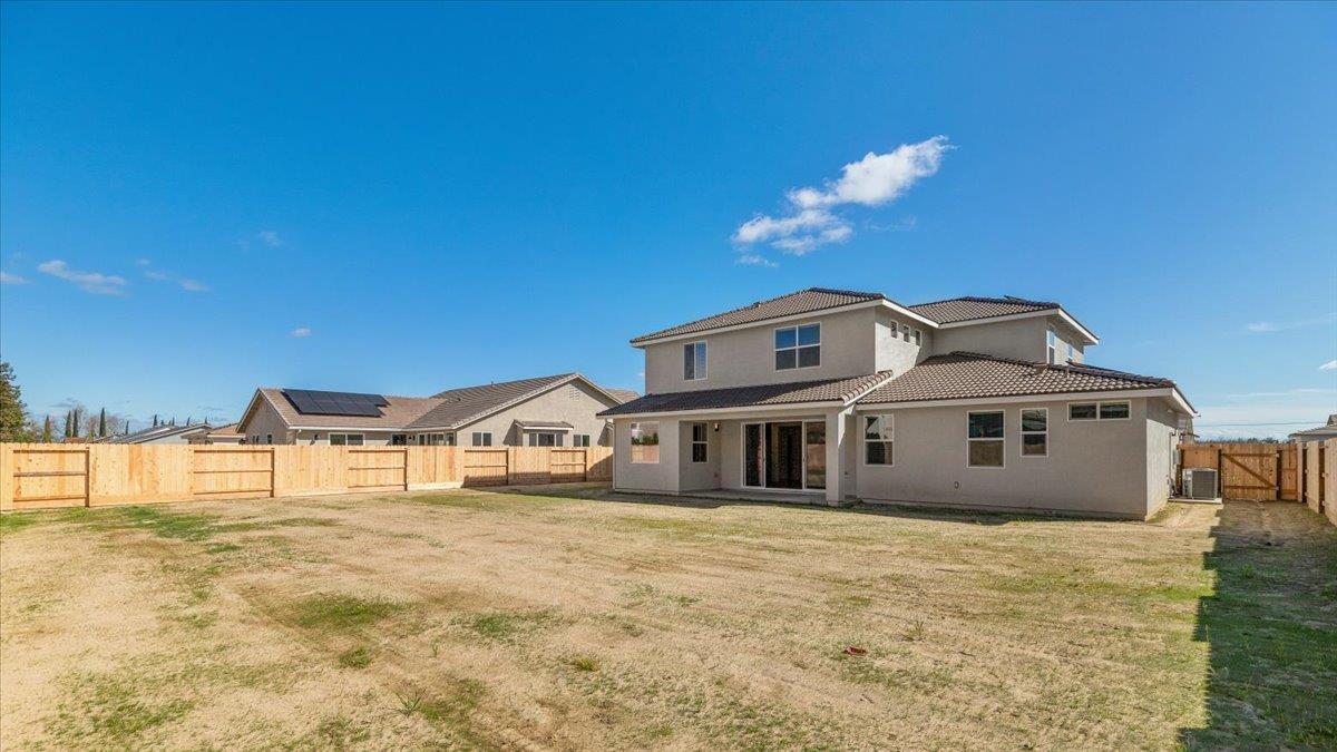 2041 Zane Way Turlock, CA 95382 - Photo 86 of 92