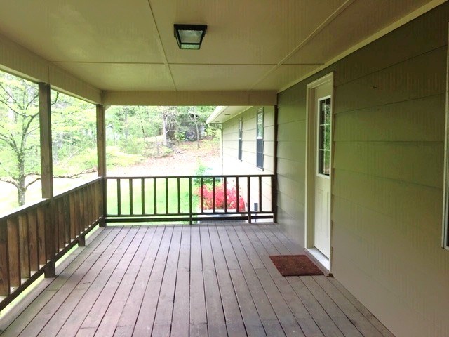 24 Hamby Road Blue Ridge, GA 30513 - Photo 5 of 14 a view of balcony with wooden floor