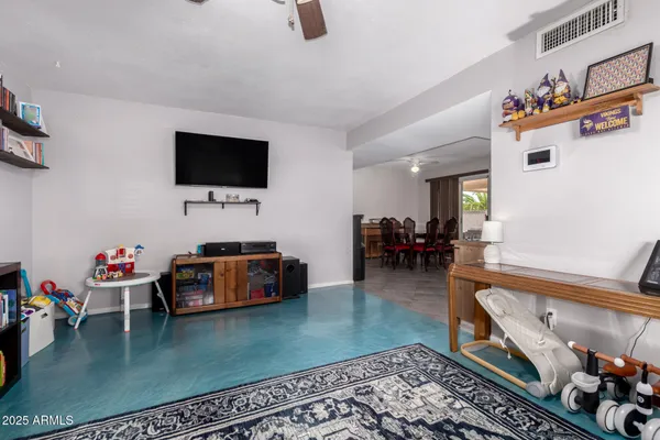 $404,999 | 1551 East Florian Circle, Mesa, AZ 85204