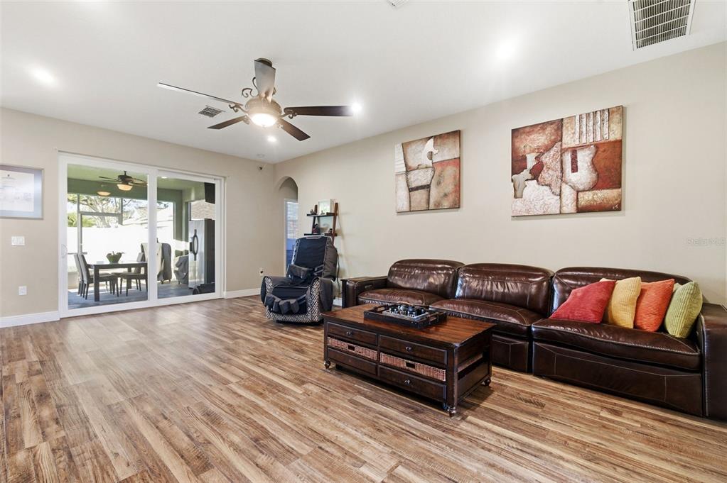 8131 Lucidul Court Trinity, FL 34655 - Photo 27 of 73