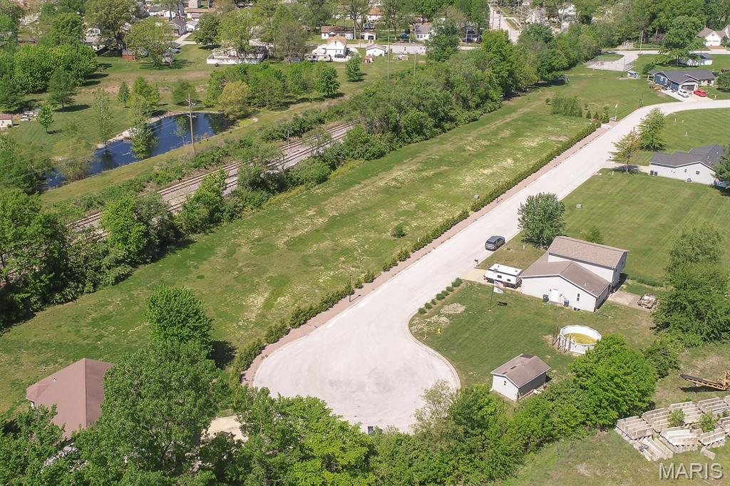 809 Mariana Court New Athens, IL 62264 - Photo 6 of 8