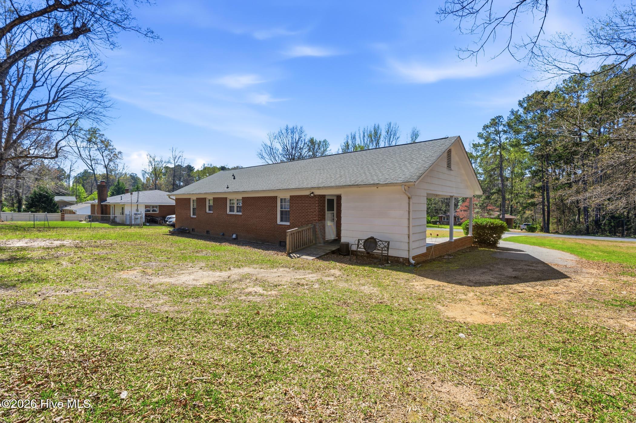 136 Springdale Drive Rockingham, NC 28379 - Photo 8 of 27 A7406604